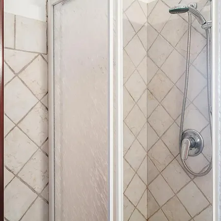 Casa vacanze Bol 2 *